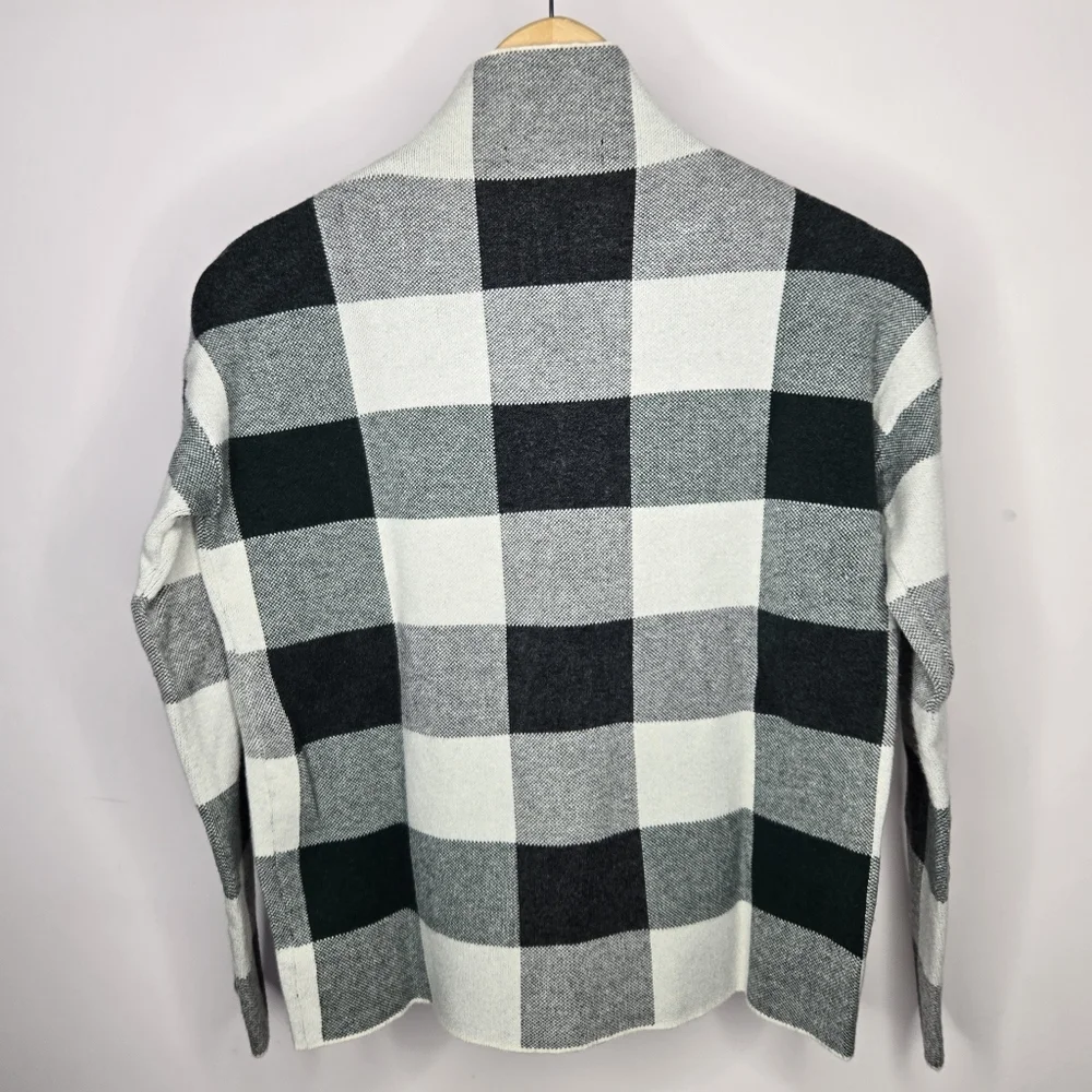 Tahari Mock Turtle Neck Muted Green Black and Gray Checkered Sweater Size XS - Picture 6 of 8
